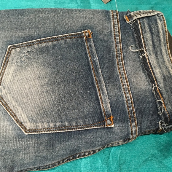Buffalo Distressed jeans - Picture 4 of 6
